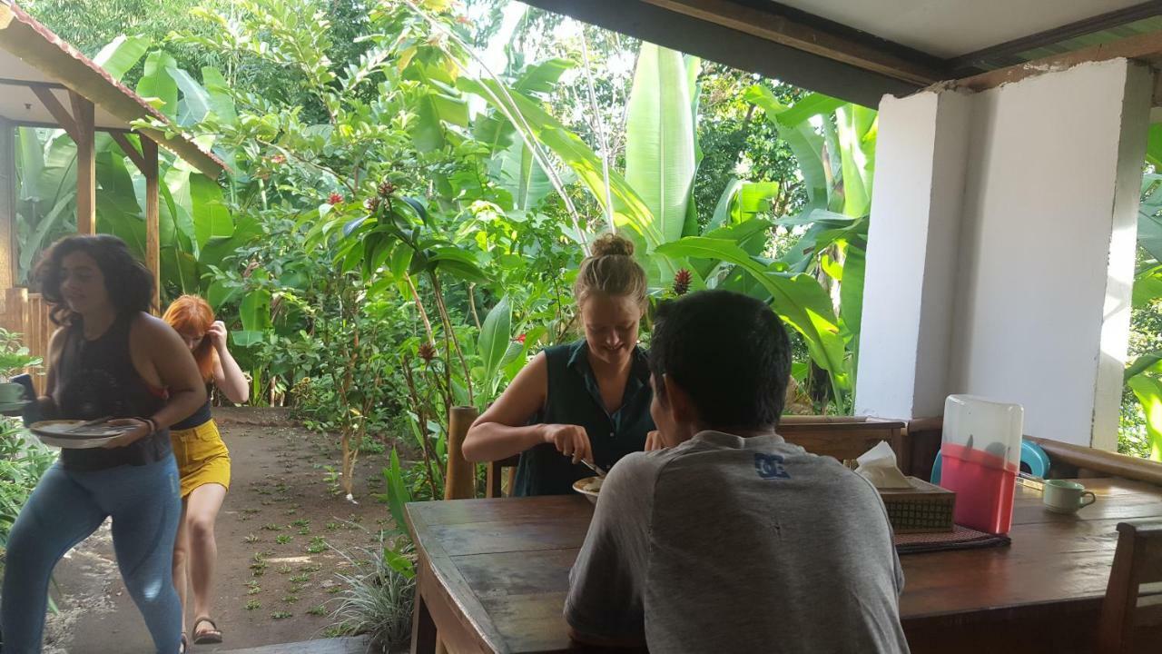 Homestay Indah