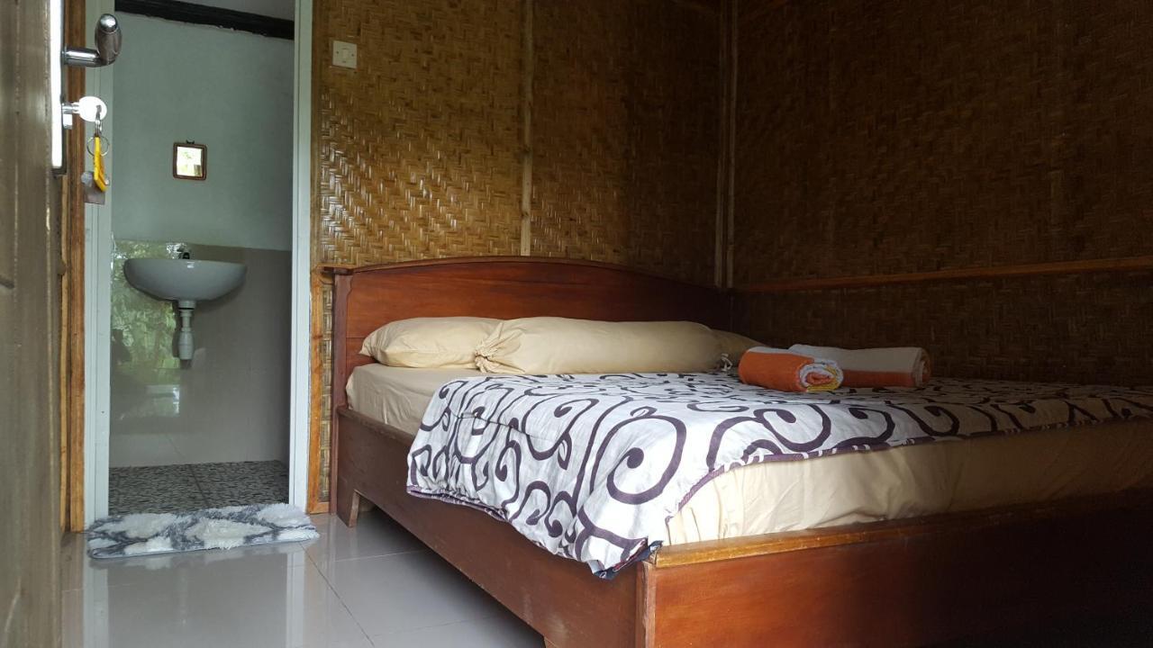 Homestay Indah *